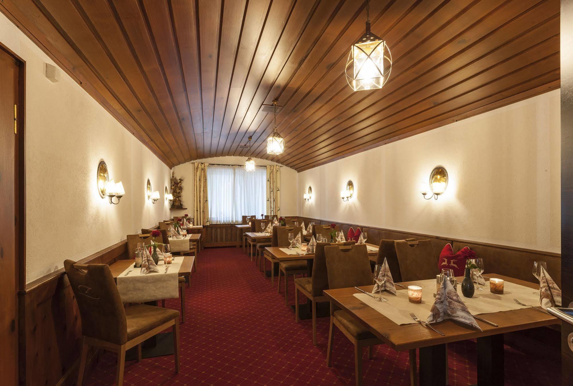 Zeller'S Quartier Hotel Königsbrunn Exterior foto